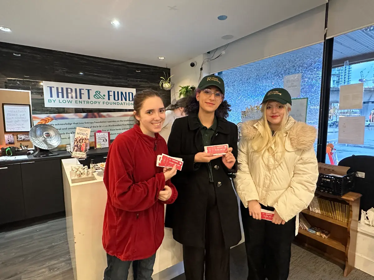 Engaging the community to raise public awareness of the circular economy.